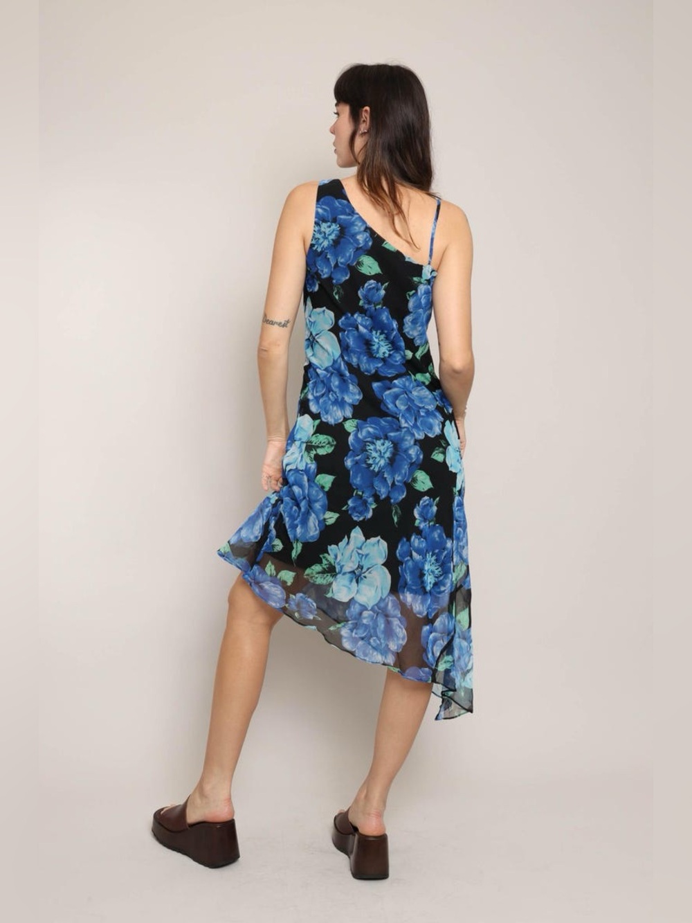 Vintage Y2K Asymmetrical Floral Dress - Picture 2 of 7